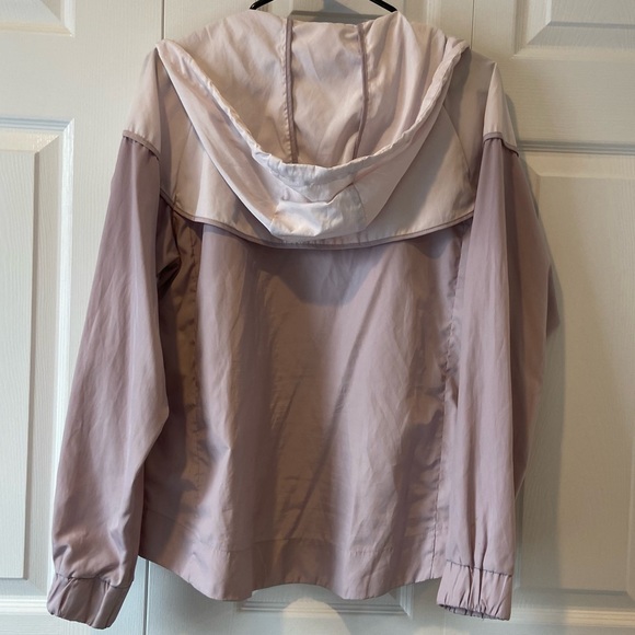 Thread and supply windbreaker light jacket - Picture 5 of 8